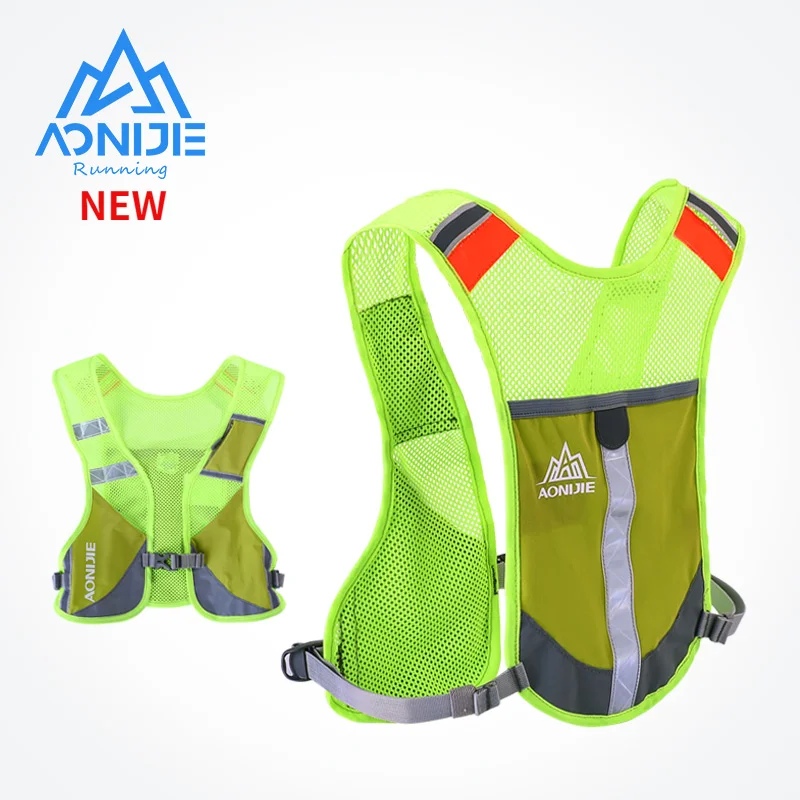 

AONIJIE E884 Reflective Hydration Pack Backpack Rucksack Bag Vest Harness Water Bottle Hiking Camping Running Marathon Race