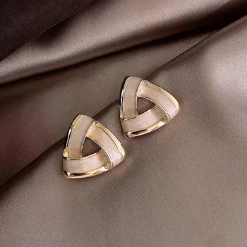 LATS Geometric Triangle Gold colour Stud Earrings Simple Oil Dripping Earrings for Women 2020 Female Fashion Jewelry Kolczyki
LATS Geometric Triangle Gold colour Stud Earrings Simple Oil Dripping Earrings for Women 2020 Female Fashion Jewelry Kolczyki