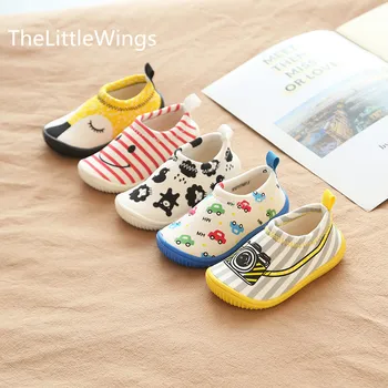 Children's shoes boys' antiskid leisure 2020 spring autumn girls' shoes 1-6 years old home slippers Super soft and comfortable
Children's shoes boys' antiskid leisure 2020 spring autumn girls' shoes 1-6 years old home slippers Super soft and comfortable