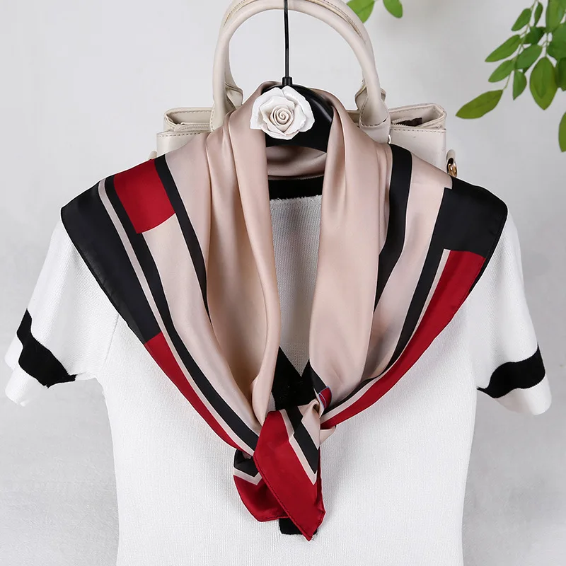 70x70 см шелковый шарф квадратной формы для Женская мода с цветочным принтом шаль сезон: весна-лето neckerchife повязка на голову леди зимний теплый шарф 
70x70 см шелковый шарф квадратной формы для Женская мода с цветочным принтом шаль сезон: весна-лето neckerchife повязка на голову леди зимний теплый шарф