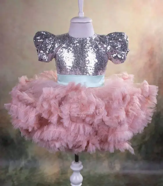 Pink Puffy Infant Toddler Girls Birthday Dresses O Neck Sequined Top Tulle Flower Girl Dress Children Princess Tutu Outfit
Pink Puffy Infant Toddler Girls Birthday Dresses O Neck Sequined Top Tulle Flower Girl Dress Children Princess Tutu Outfit