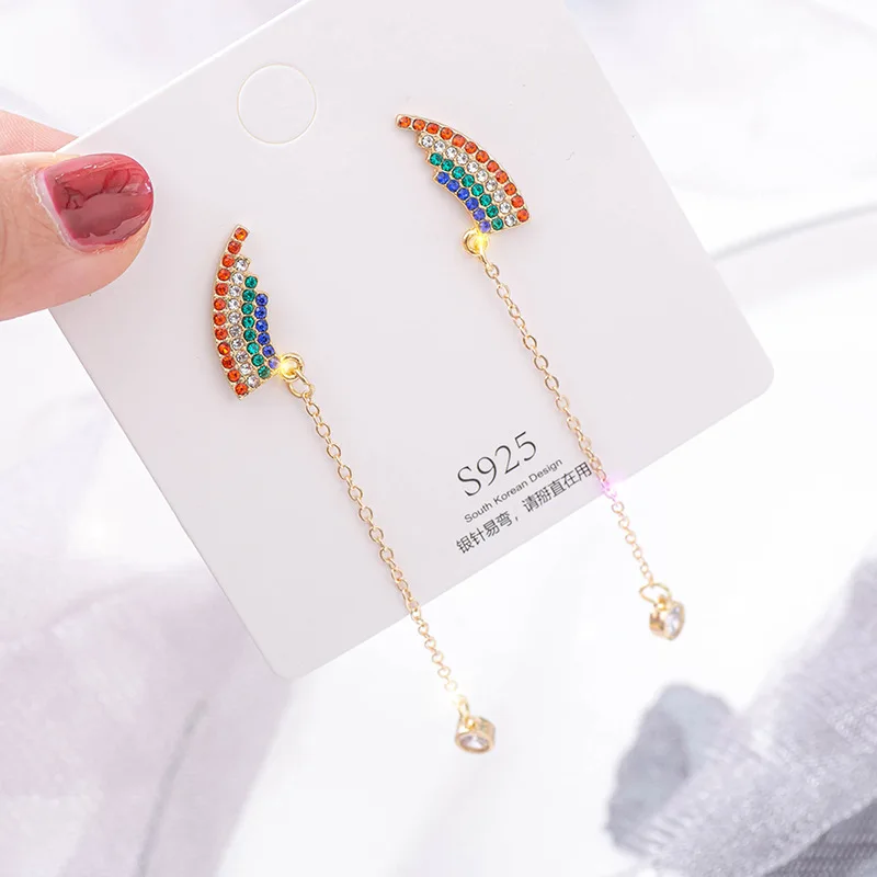 2020 New Arrival Crystal Trendy Women Dangle Earrings Korean Fashion Color Tassel Earrings Charm Rainbow Long Earrings Female Je
2020 New Arrival Crystal Trendy Women Dangle Earrings Korean Fashion Color Tassel Earrings Charm Rainbow Long Earrings Female Je