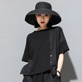 MLJZ9986 New Spring Summer Round Neck Half Sleeve Black Button Split Joint Loose Big Size T-shirt WOmen Fashion Tide
MLJZ9986 New Spring Summer Round Neck Half Sleeve Black Button Split Joint Loose Big Size T-shirt WOmen Fashion Tide