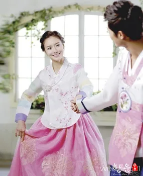 Couple Hanbok / South Korea Imported Fabric / Bride Groom Wedding Hanbok / Wedding Dress 
Couple Hanbok / South Korea Imported Fabric / Bride Groom Wedding Hanbok / Wedding Dress