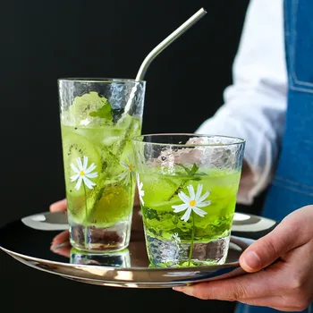 Japan Style Hand-painted Daisy Glass Simple Hammer Transparent Water Cups Household Juice Milk Cups Office Teacup for Best Gifts
Japan Style Hand-painted Daisy Glass Simple Hammer Transparent Water Cups Household Juice Milk Cups Office Teacup for Best Gifts