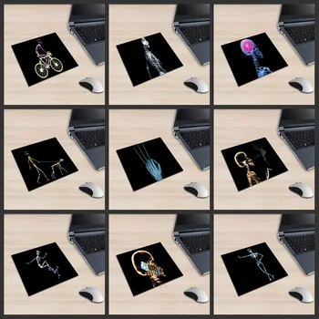 XGZ Laptop Round Mouse Pad X-ray Men Pet Performance Map PC Mat Riding Skateboard Entertainment Pattern Non-slip Universal
XGZ Laptop Round Mouse Pad X-ray Men Pet Performance Map PC Mat Riding Skateboard Entertainment Pattern Non-slip Universal