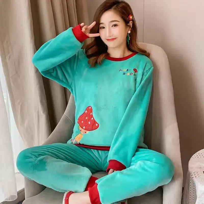 2020 Pajama Home Wear Suit Autumn Winter Flannel Long-sleeved Thickening Plus Velvet Coral Fleece Women Robe Sets Sleep Tops
2020 Pajama Home Wear Suit Autumn Winter Flannel Long-sleeved Thickening Plus Velvet Coral Fleece Women Robe Sets Sleep Tops