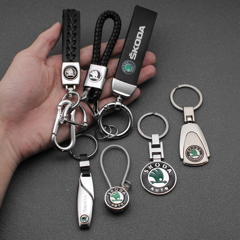 Фото Кожаный Автомобильный 3d-брелок с эмблемой модный брелок для ключей украшение Skoda