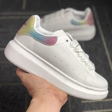 High Quality Men Women Casual Shoes Genuine Leather Shoes For Couple Sneakers
High Quality Men Women Casual Shoes Genuine Leather Shoes For Couple Sneakers