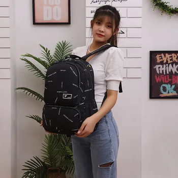 Large-Capacity Korean-Style Student Backpack Waterproof Multi-Color Travel Bag Schoolbag
Large-Capacity Korean-Style Student Backpack Waterproof Multi-Color Travel Bag Schoolbag