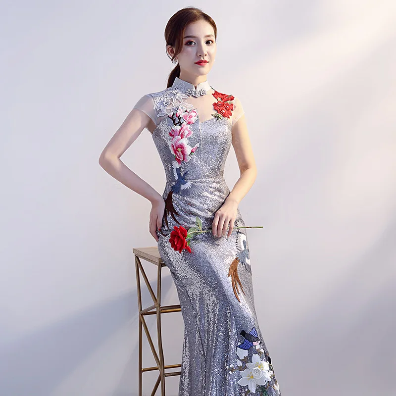 Gray Womens Evening Cheongsam Wedding Party Dress Elegant Prom Dress Maxi Qipao Long Ball Gown Retro Vestido S-3XL
Gray Womens Evening Cheongsam Wedding Party Dress Elegant Prom Dress Maxi Qipao Long Ball Gown Retro Vestido S-3XL