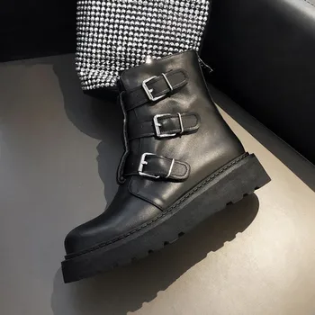 2020 autumn Korean short boot top layer cowhide muffin thick bottom belt buckle back zipper low rise boots
2020 autumn Korean short boot top layer cowhide muffin thick bottom belt buckle back zipper low rise boots