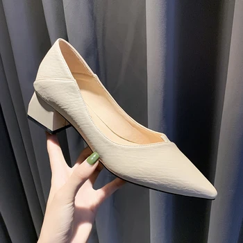 Chic Thick Heel Women Pumps 5cm High Heel Ladies Office Pumps Slip-on PU Pointed Toe Women Party Wedding Shoes Female
Chic Thick Heel Women Pumps 5cm High Heel Ladies Office Pumps Slip-on PU Pointed Toe Women Party Wedding Shoes Female