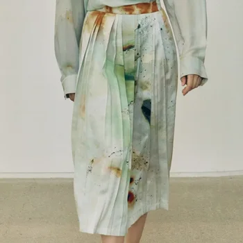 Women Skirt 2020 Spring and Summer New Skirt Oil Painting Printed Fashion Pleated Skirt
Women Skirt 2020 Spring and Summer New Skirt Oil Painting Printed Fashion Pleated Skirt