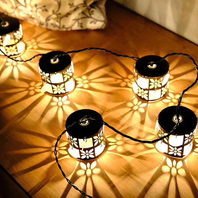 LED Steel Fairy String Light Lantern Vintage AC220V Lighting Outdoor Christmas New Year Garland Gerlyand Decoration Lights
LED Steel Fairy String Light Lantern Vintage AC220V Lighting Outdoor Christmas New Year Garland Gerlyand Decoration Lights
