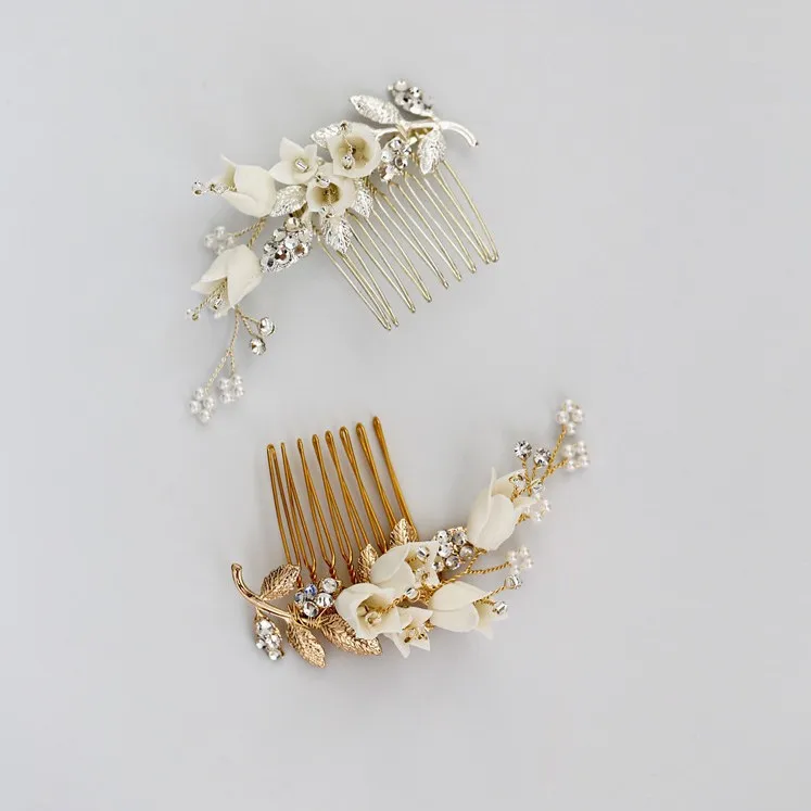 Delicate Porcelain Flower Wedding Small Comb Hair Piece Handmade Gold Silver Leaf Bridal Headwear Pearls Hair Jewelry
Delicate Porcelain Flower Wedding Small Comb Hair Piece Handmade Gold Silver Leaf Bridal Headwear Pearls Hair Jewelry