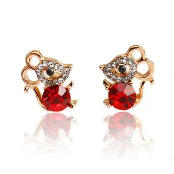 Punk Needle Earrings Red Crystal Mouse Year Chinese Style Simple Female Small New Year Earrings Factory Wholesale
Punk Needle Earrings Red Crystal Mouse Year Chinese Style Simple Female Small New Year Earrings Factory Wholesale