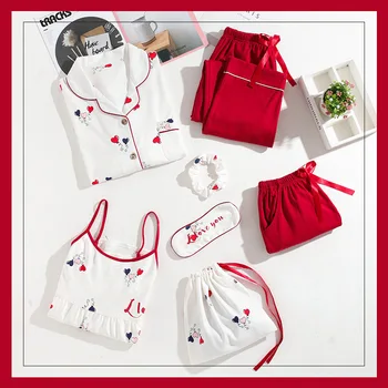 Women's seven-piece suits pajamas red spring and autumn cotton long-sleeved trousers slings students wear home service suits
Women's seven-piece suits pajamas red spring and autumn cotton long-sleeved trousers slings students wear home service suits