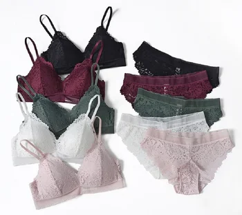 Wriufred lace sexy wire free triangle fixed cotton cup gathered bra set not convex bra and panties suit adjusted women underwear
Wriufred lace sexy wire free triangle fixed cotton cup gathered bra set not convex bra and panties suit adjusted women underwear