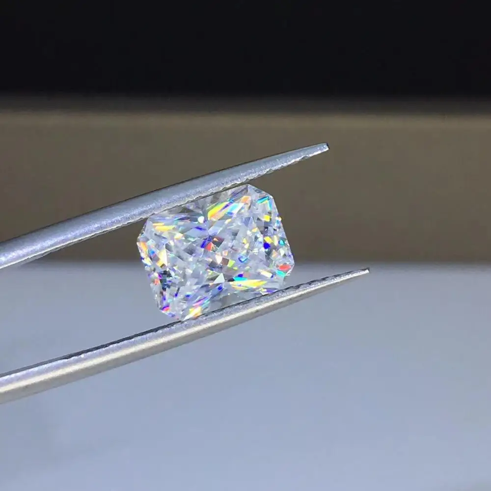 Poetry Of Jew Store Radiant Moissanite1.00ct D VVS barestone custom Moissanitering Pendants for naked diamond
Poetry Of Jew Store Radiant Moissanite1.00ct D VVS barestone custom Moissanitering Pendants for naked diamond