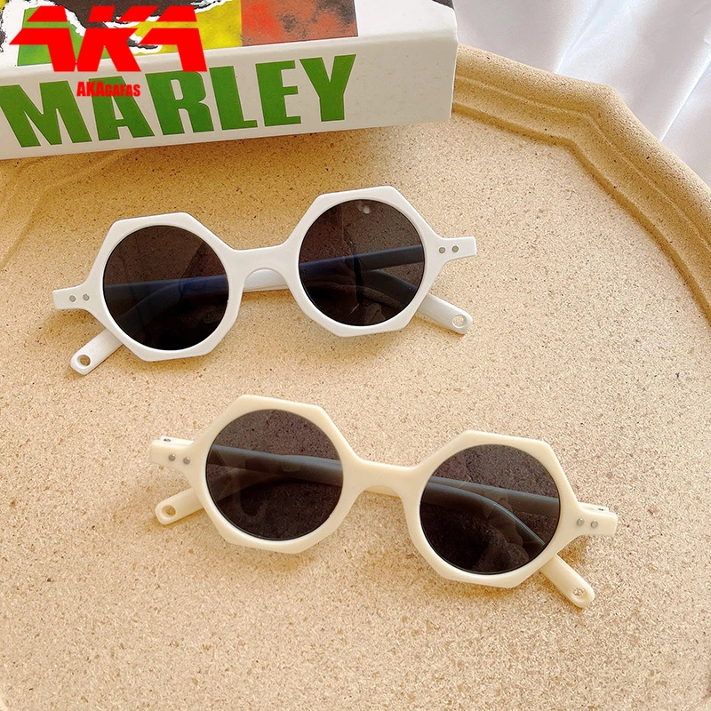 AKAgafas Polygonal Rice Nail Sunglasses Women New 2023 Small Sun Glasses for Men Ocean Punk Glasses Shades for Women Wholesale
AKAgafas Polygonal Rice Nail Sunglasses Women New 2023 Small Sun Glasses for Men Ocean Punk Glasses Shades for Women Wholesale