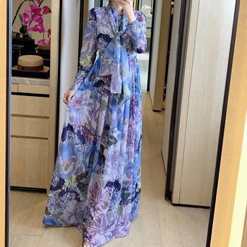 HIGH QUALITY Newest 2020 Fashion Runway Dress Women's O-Neck Long sleeve Sashes Floral Print Chiffon Long Dress
HIGH QUALITY Newest 2020 Fashion Runway Dress Women's O-Neck Long sleeve Sashes Floral Print Chiffon Long Dress