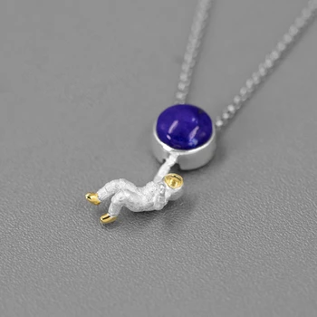 Natural Lapis Lazuli Astronaut Spaceman Pendant Without Chain Original Design 925 Sterling Silver Jewelry For Women 2020 Fall
Natural Lapis Lazuli Astronaut Spaceman Pendant Without Chain Original Design 925 Sterling Silver Jewelry For Women 2020 Fall