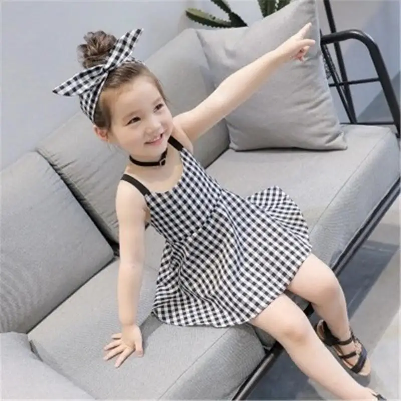2020 NEW Plaid Sling Girls Dressing Korean Girl Cotton Dresses Children Clothes Spring Summer Princess Girls Dress with Headband
2020 NEW Plaid Sling Girls Dressing Korean Girl Cotton Dresses Children Clothes Spring Summer Princess Girls Dress with Headband
