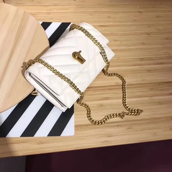 Retro Buckle Women's Shoulder Bags Fashion Chic Chain Crossbody Bags for Women High Quality Pu Leather Solid Lady Messenger Bag
Retro Buckle Women's Shoulder Bags Fashion Chic Chain Crossbody Bags for Women High Quality Pu Leather Solid Lady Messenger Bag