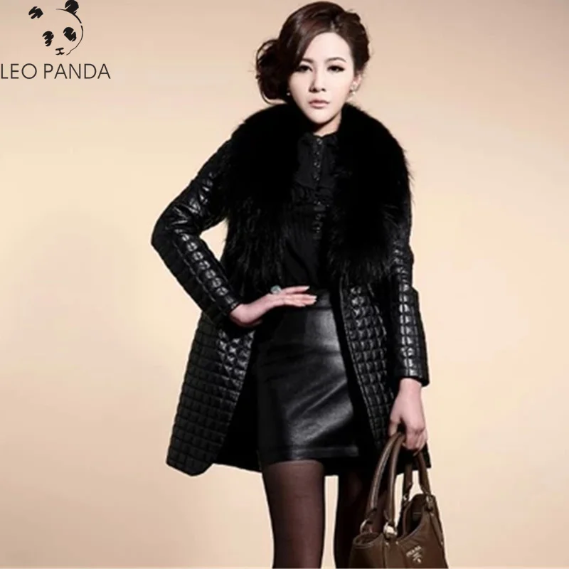 Large size 3XL 2019 Autumn Winter Women's New Imitation Fur Thick Coat Imitation Raccoon Dog Fur Collar Pu Leather Windbreaker
Large size 3XL 2019 Autumn Winter Women's New Imitation Fur Thick Coat Imitation Raccoon Dog Fur Collar Pu Leather Windbreaker
