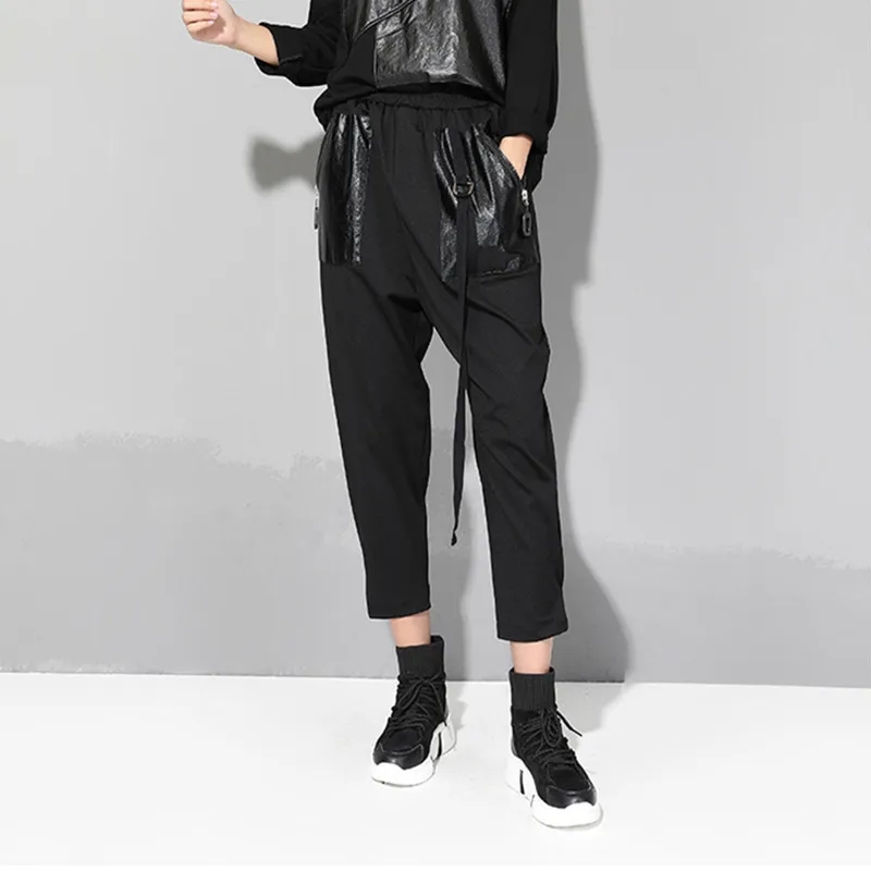 ASYMSAY New Spring Women's PU Patchwork Loose Elastic Waist Pants Black Color Harem Pants Female Fashion Tide AL1496
ASYMSAY New Spring Women's PU Patchwork Loose Elastic Waist Pants Black Color Harem Pants Female Fashion Tide AL1496