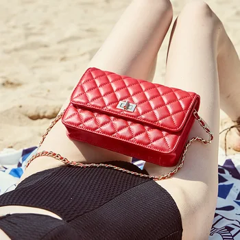 Spring and summer small bag fashion cowhide single shoulder bag ringer chain diagonal cross small square bag for women 
Spring and summer small bag fashion cowhide single shoulder bag ringer chain diagonal cross small square bag for women