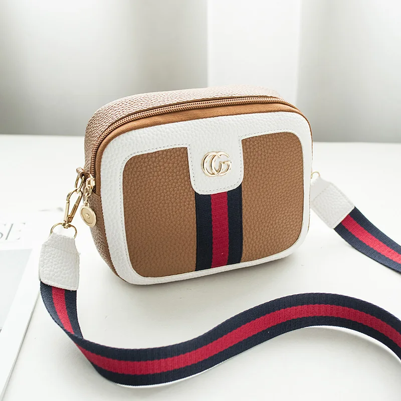 2019 New Style Retro Embossed Leather Leather Bag WOMEN'S Bag Bag Versatile Shoulder Bag WOMEN'S Messenger Bag WOMEN'S Bag Leath
2019 New Style Retro Embossed Leather Leather Bag WOMEN'S Bag Bag Versatile Shoulder Bag WOMEN'S Messenger Bag WOMEN'S Bag Leath