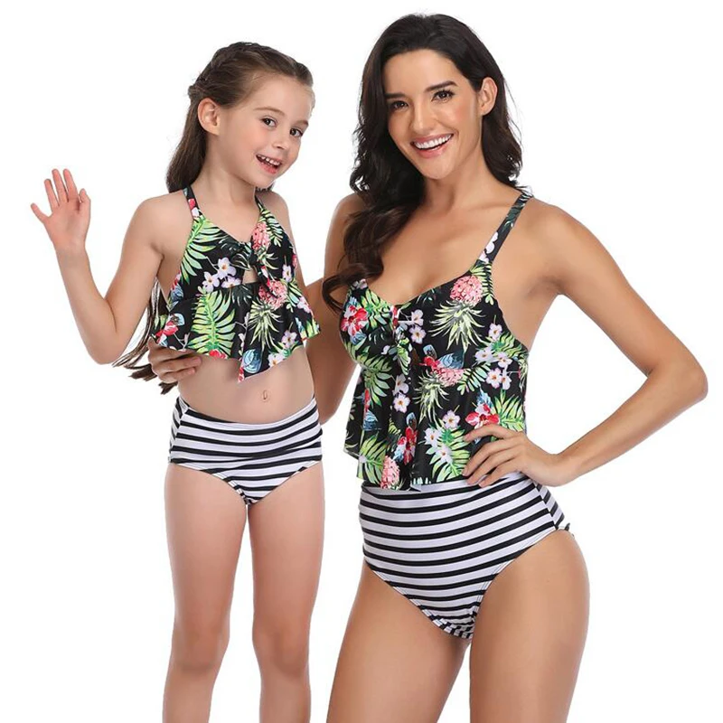 2020 New Summer Mother and Daughter Swimsuit Mommy and Me Swimwear Bikini Family Matching Clothes Outfits Mom Baby Clothing
2020 New Summer Mother and Daughter Swimsuit Mommy and Me Swimwear Bikini Family Matching Clothes Outfits Mom Baby Clothing