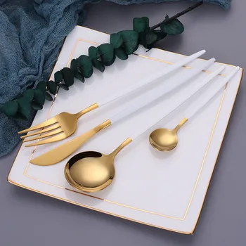 White Gold Stainless Steel Child Cutlery Set Christmas Tableware Dinnerware Set Coffee Tea Dessert ice Spoons with Long Handle
White Gold Stainless Steel Child Cutlery Set Christmas Tableware Dinnerware Set Coffee Tea Dessert ice Spoons with Long Handle
