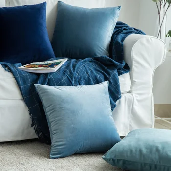 1/2/4 Pcs Velvet Square Pillow Cases Solid Color Cushion Cover Bed Sofa Pad Decorative Pillowcases Home Decoration 45x45cm D30 
1/2/4 Pcs Velvet Square Pillow Cases Solid Color Cushion Cover Bed Sofa Pad Decorative Pillowcases Home Decoration 45x45cm D30