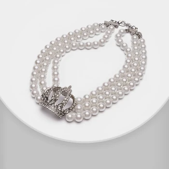 Amorita boutique Crown pearl necklace 
Amorita boutique Crown pearl necklace