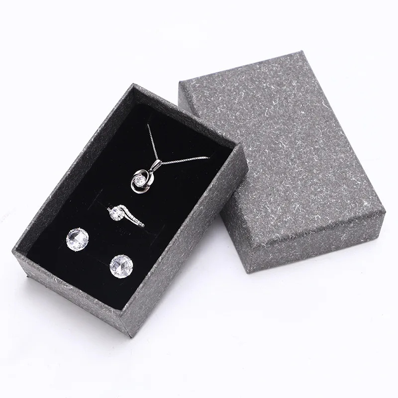 Top Grade Gray hai mian he Jewlery Box Customizable Necklace Ring Watch Box Customizable Gift Box
Top Grade Gray hai mian he Jewlery Box Customizable Necklace Ring Watch Box Customizable Gift Box