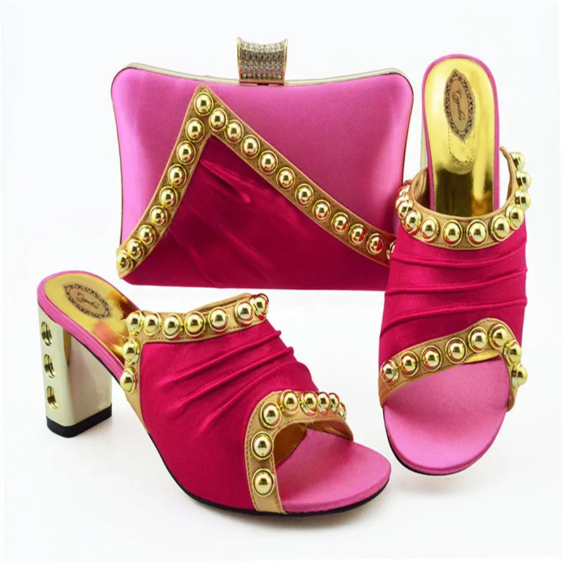 MM1090 FUCHSIA SIZE 38-43 HEEL 7.5CM 0.9KG 220RMB