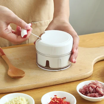 Mini Garlic Slicer Household Mincing Machine Minced Hand Pull Grinder Grill Vegetable Meat Kitchen Multi Chopper Shredder Gadget
Mini Garlic Slicer Household Mincing Machine Minced Hand Pull Grinder Grill Vegetable Meat Kitchen Multi Chopper Shredder Gadget