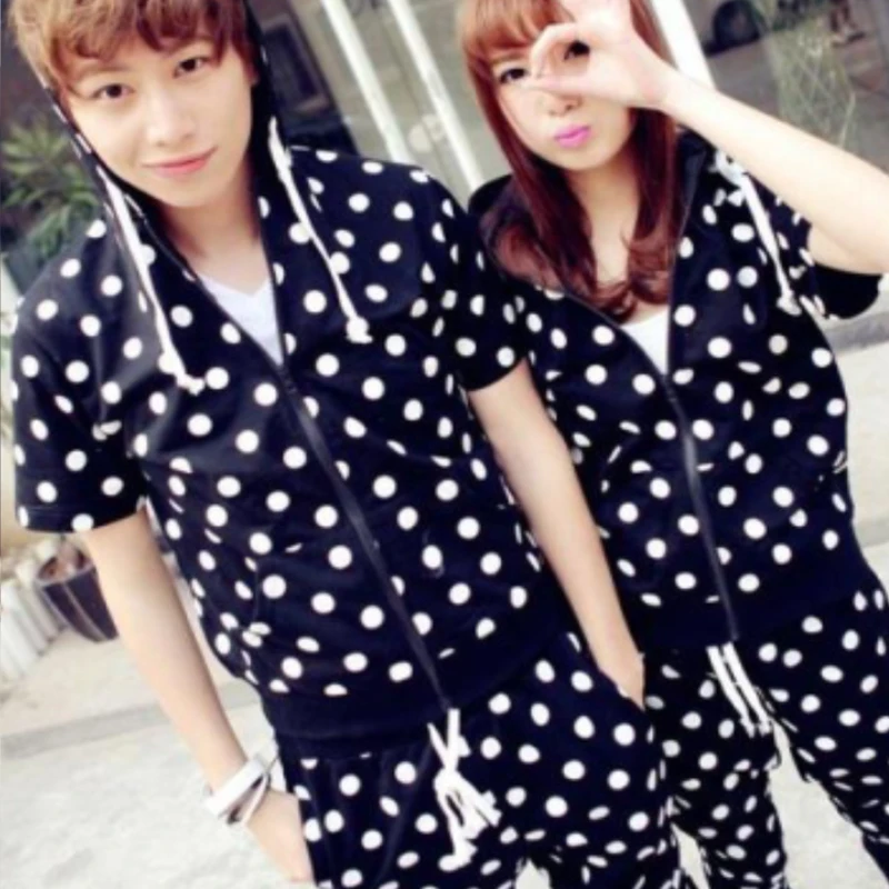 Мужские брюки в горошек, летний костюм, мужской тренд в Корейском стиле, в стиле хип-хоп, с коротким рукавом
Мужские брюки в горошек, летний костюм, мужской тренд в Корейском стиле, в стиле хип-хоп, с коротким рукавом