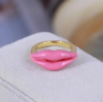 CSxjd Fashionable small enamel glaze delicate pink lips Rings
CSxjd Fashionable small enamel glaze delicate pink lips Rings