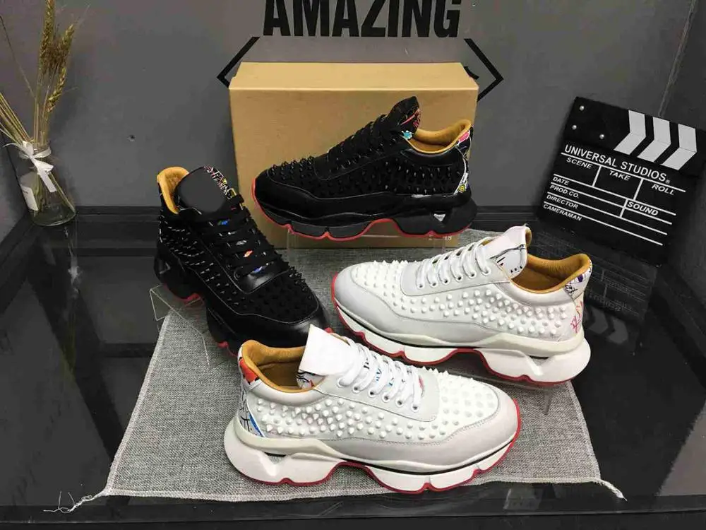 New Brand Spike-Sock Men/Women Outdoor Sports Red Runner Bottom Sneakers Real Leather Loafers Flat Footwear Lace Up Shoes 303532
New Brand Spike-Sock Men/Women Outdoor Sports Red Runner Bottom Sneakers Real Leather Loafers Flat Footwear Lace Up Shoes 303532