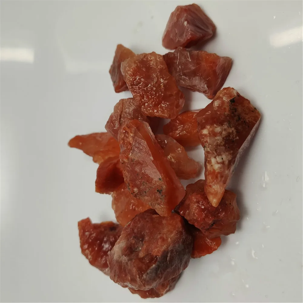 2-4cm Quality Natural Red Quartz Crystal Freedom Specimens Wholesale Natural Stones and Minerals Tank Stone Energy Healing Stone
2-4cm Quality Natural Red Quartz Crystal Freedom Specimens Wholesale Natural Stones and Minerals Tank Stone Energy Healing Stone