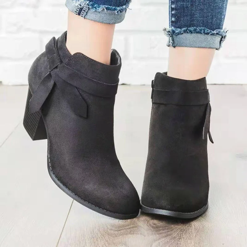 Women Ankle Boots Autumn Square Heels Women Boots High Heels Boots Women's Shoes Plus Size Zipper Boots Botas Mujer
Women Ankle Boots Autumn Square Heels Women Boots High Heels Boots Women's Shoes Plus Size Zipper Boots Botas Mujer