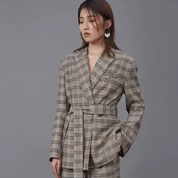spring autumn new fashion England style design ins hot popular blazer female professional plaid outerwear with belt jacket F1016 
spring autumn new fashion England style design ins hot popular blazer female professional plaid outerwear with belt jacket F1016
