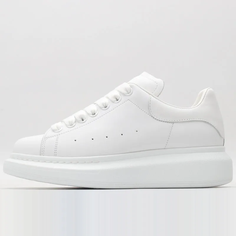 Men Running Shoes Casual Fashion Athletic Walking Sport Shoes For Women Real Leather Luxury Brand Ladies Sneakers
Men Running Shoes Casual Fashion Athletic Walking Sport Shoes For Women Real Leather Luxury Brand Ladies Sneakers