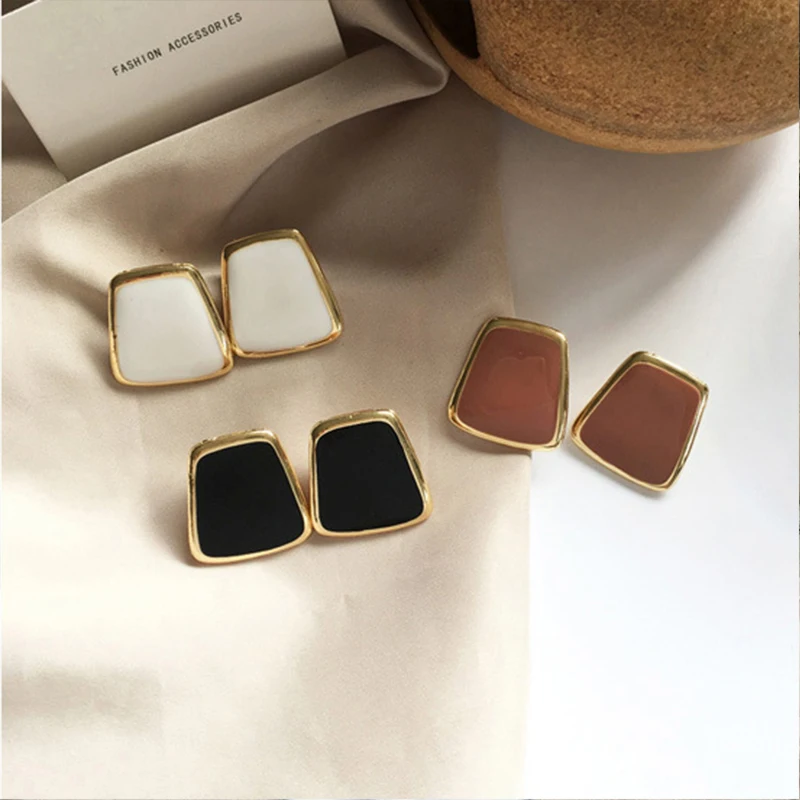 Lagemisay Simple Temperament Painting Oil Earrings For Women Korean Anna Same Enamel Drip Glaze Alloy Square Geometry Jewelry
Lagemisay Simple Temperament Painting Oil Earrings For Women Korean Anna Same Enamel Drip Glaze Alloy Square Geometry Jewelry