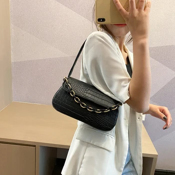 Fashion PU Women Handbags Female Chain Small Underarm Shoulder Tote Bag for Outdoor Shopping Traveling Decoration
Fashion PU Women Handbags Female Chain Small Underarm Shoulder Tote Bag for Outdoor Shopping Traveling Decoration