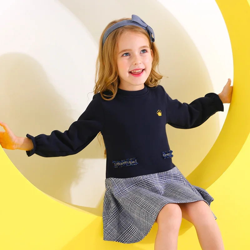 2020 Autumn Kids Dresses For Girls Children Dress Long Sleeve Clothing Crown Bronzing Printing Plaid Velvet Girl Dress Winter
2020 Autumn Kids Dresses For Girls Children Dress Long Sleeve Clothing Crown Bronzing Printing Plaid Velvet Girl Dress Winter